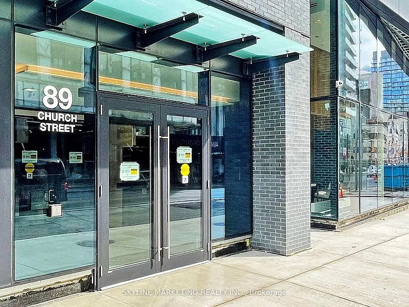 89 Church (The Saint) — Photo 2