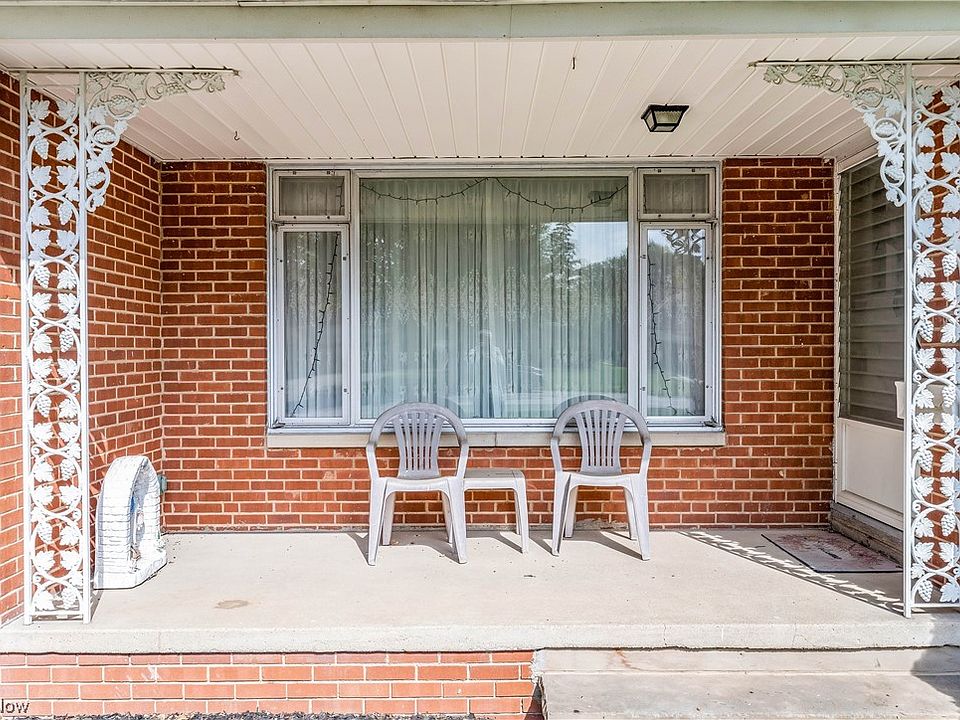 21250 Seabury Ave, Fairview Park, OH 44126 MLS 4495591 Zillow