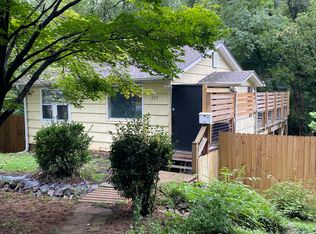 225 State St, Asheville, NC 28806