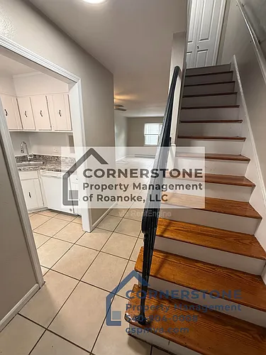 1517 Lexington Ave SW Photo 1