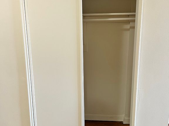 5th image of 5505 Woodside Ave APT 510