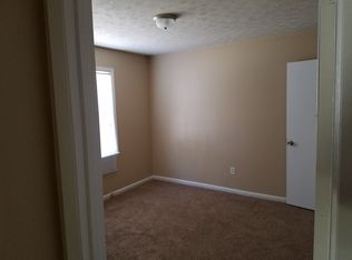 2333 Graham Rd, Fayetteville, NC 28304