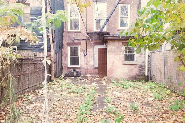 Rented by Evergreen Apartments BK | media 4