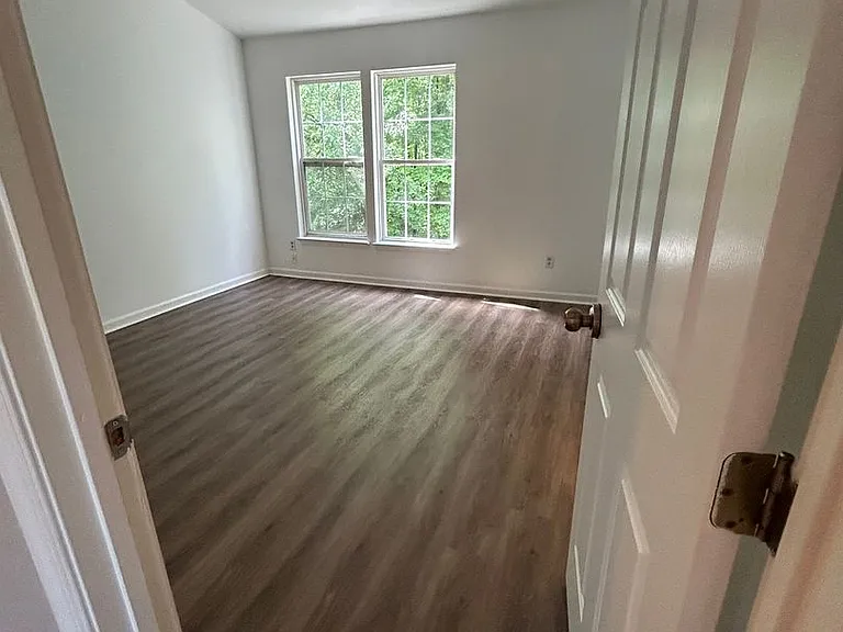 85 Alexis Dr — Photo 11