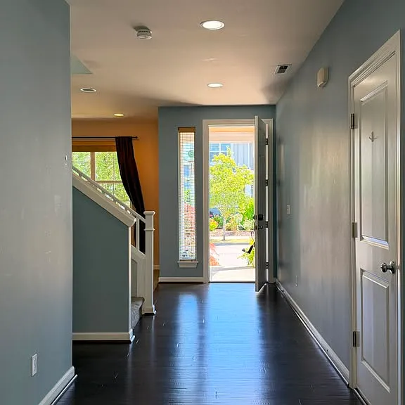 19504 36th Dr SE — Photo 2