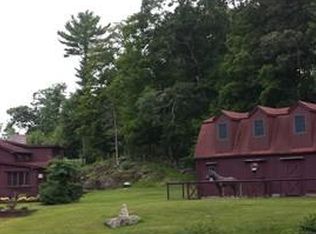 17 Harris St, Granby, MA 01033