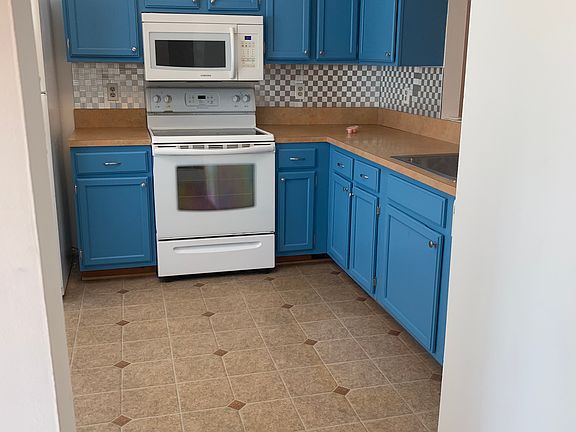 4th image of 18900 Grotto Ln #0