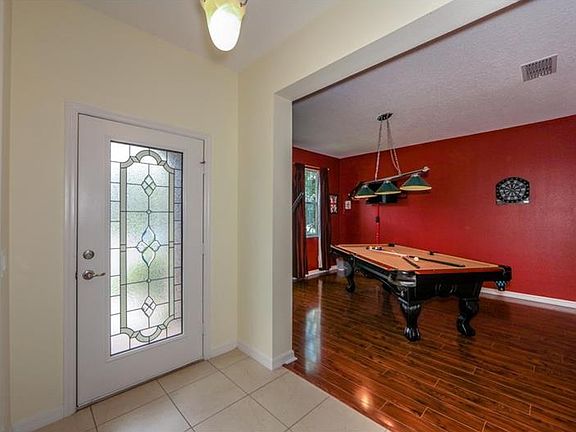 4th image of 852 Galway Blvd