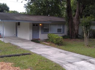 1707 NW 38th Ter, Gainesville, FL 32605