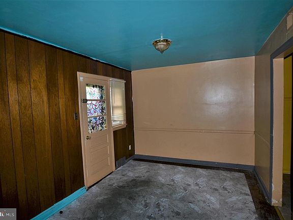 5th image of 4 Clayton Ct