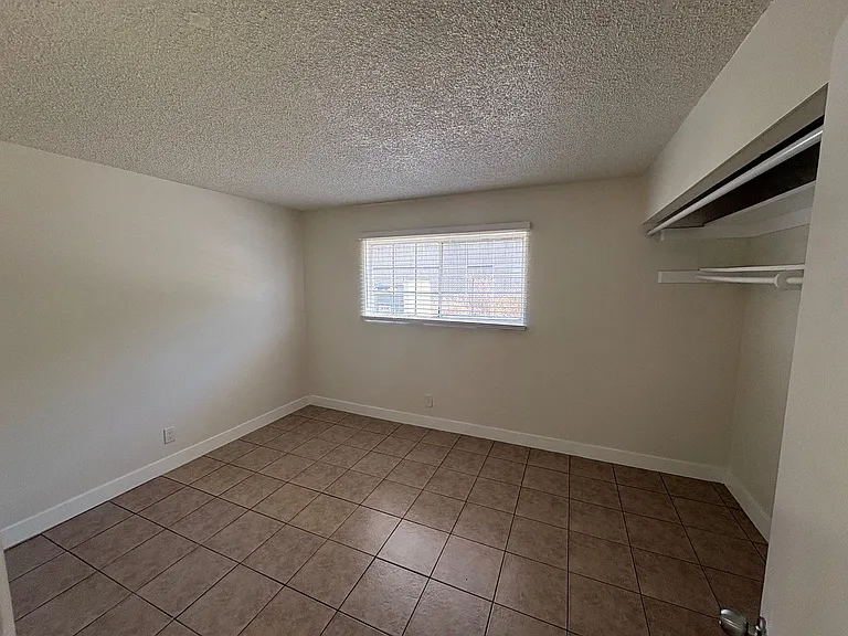 2 bed/1 bath in Beautiful Long Beach! — Photo 21