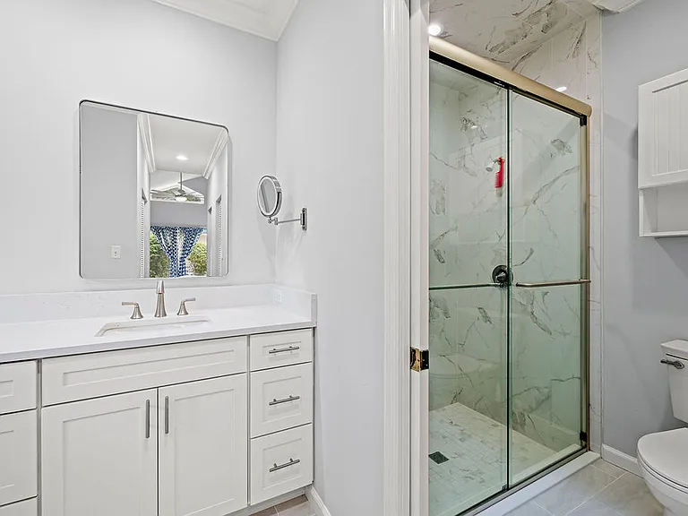 300 S Peppertree Dr — Photo 15