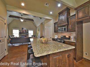 2805 NW 172nd St, Edmond, OK 73012