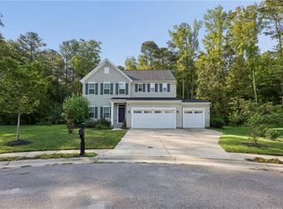 114 Silverlake Run, Yorktown, VA 23690