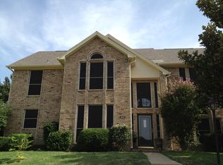 1402 Mapleview Dr, Carrollton, TX 75007