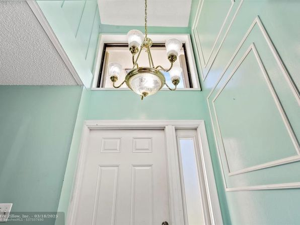 10675 NW 29th Mnr UNIT 9, Sunrise, FL 33322