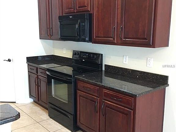4th image of 1212 Teton Dr