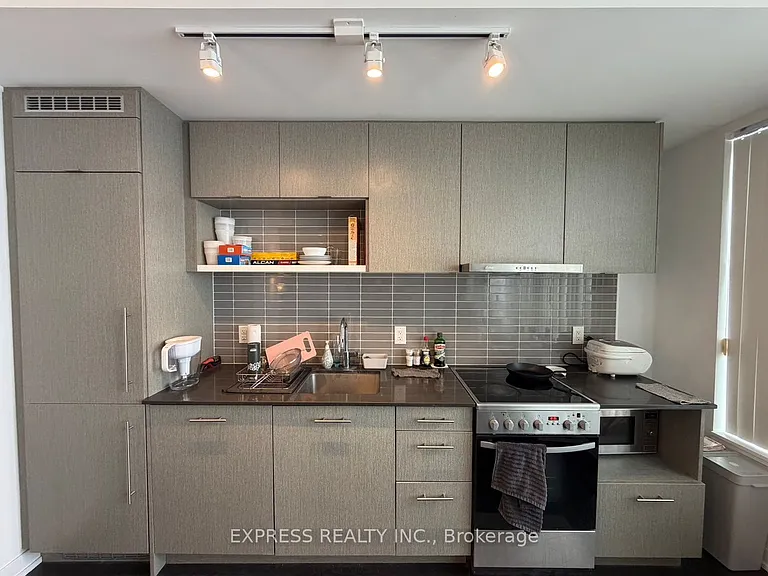 365 Church St #2908 — Photo 4