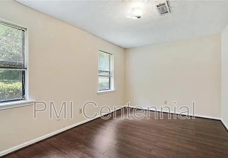 76 Sandalwood Cir — Photo 17