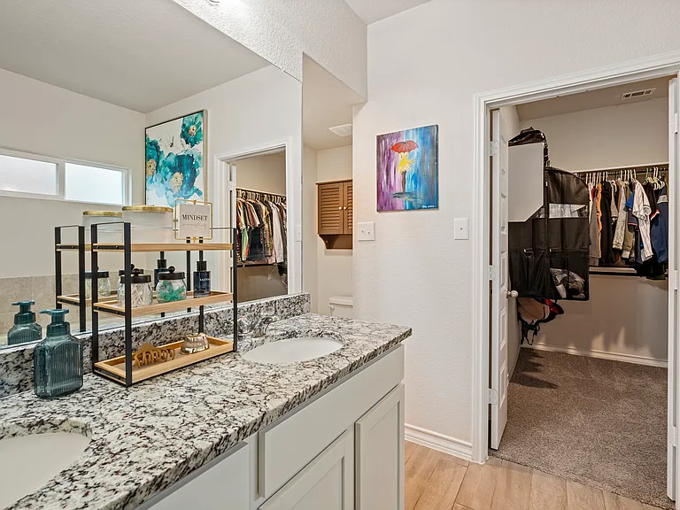 512 Steele Shallows — Photo 21