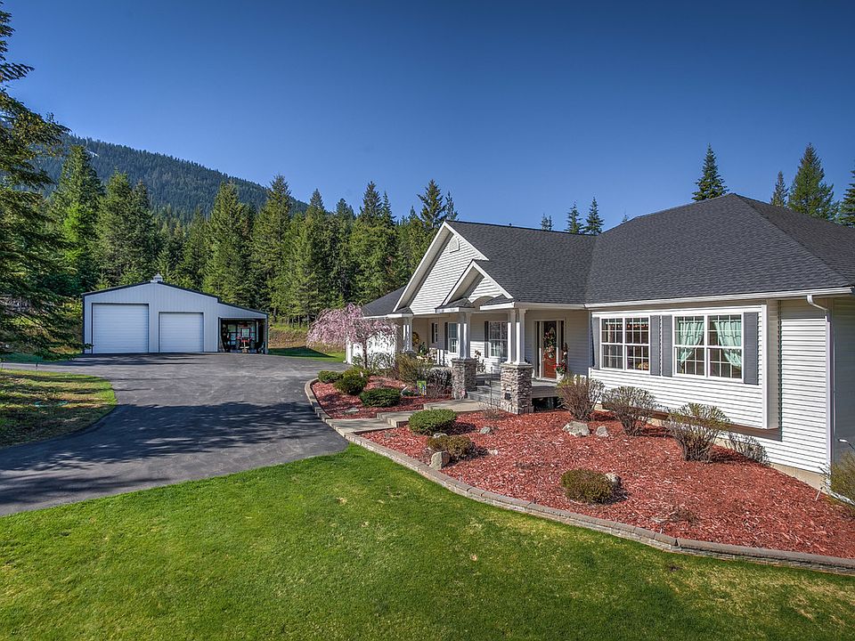 Private setting with creek!