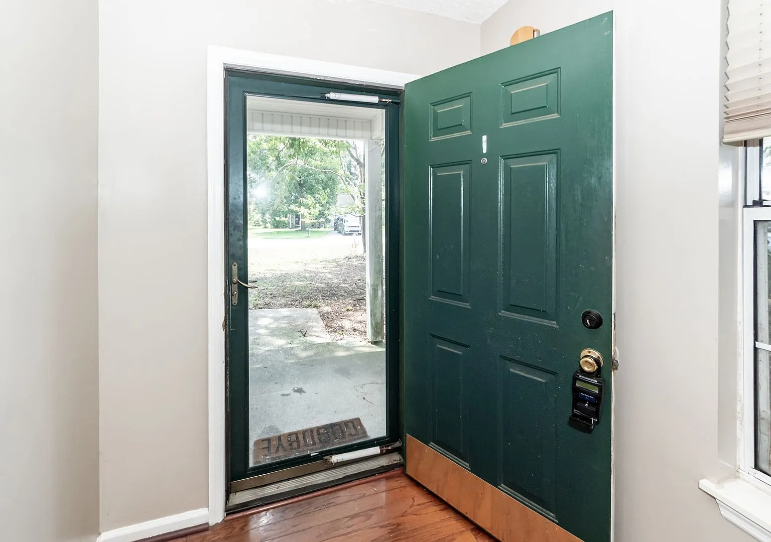 3 Bedroom 2 Bath Home in Windsor Hill - North Charleston — Photo 2