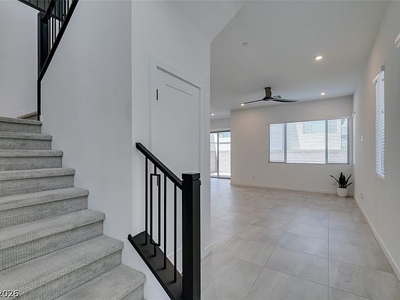 3rd image of 3208 Vittoria Ave