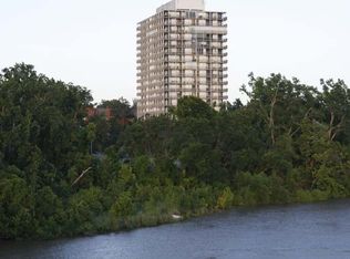 2300 S Riverside Dr #17F, Tulsa, OK 74114