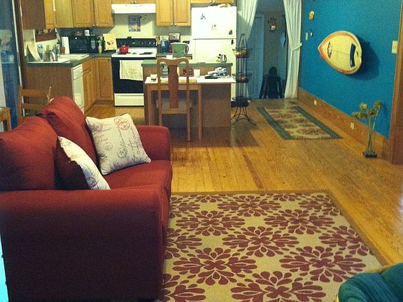 Living/dining/kitchen