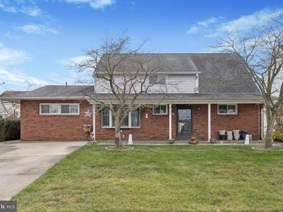 30 Whitewood Dr, Levittown, PA, 19057