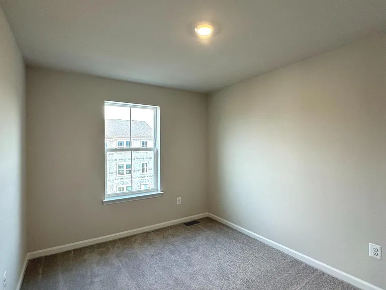 271 Swan Field Ave — Photo 31