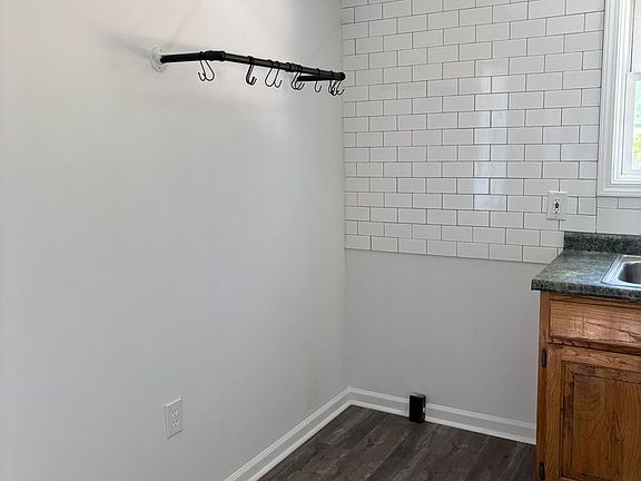 3rd image of 900 2nd St