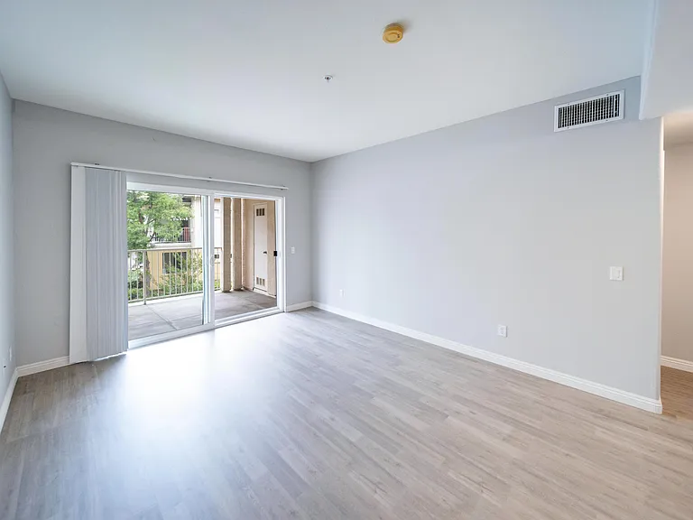 31241 Taylor Ln — Photo 8