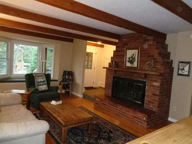 4150 Aspen Ln — Photo 3