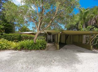 8540 Heron Lagoon Cir, Siesta Key, FL 34242