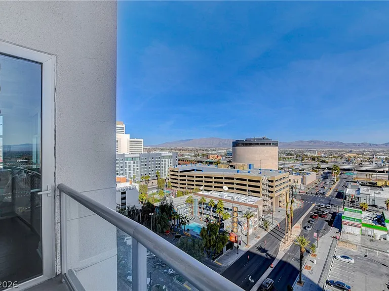 150 Las Vegas Blvd #1205 — Photo 35
