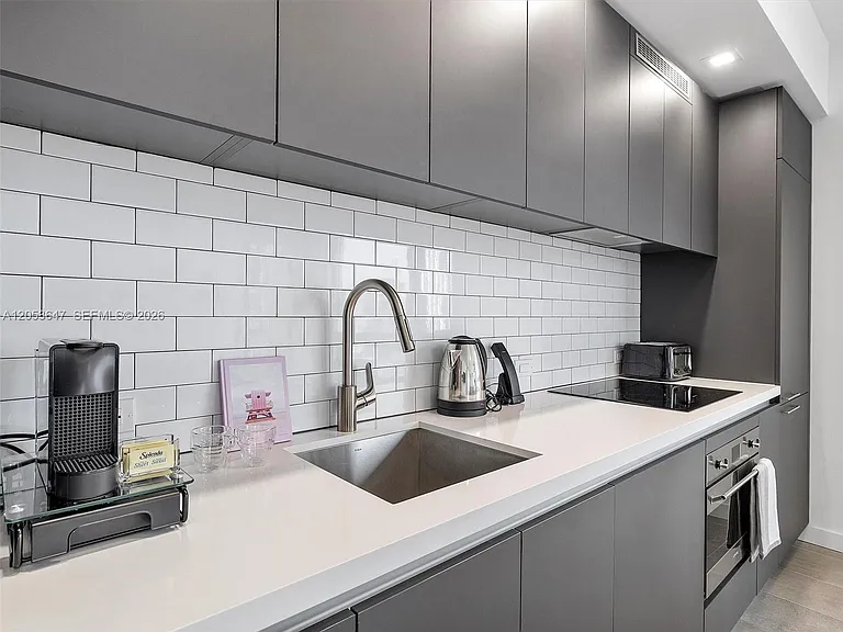 227 NE 2nd St #2706 — Photo 14