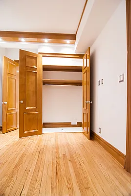 Rented by WAM Partners - William Moses Co. | media 72