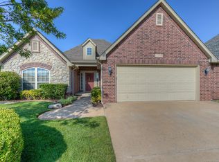 11818 S Umber St, Jenks, OK 74037