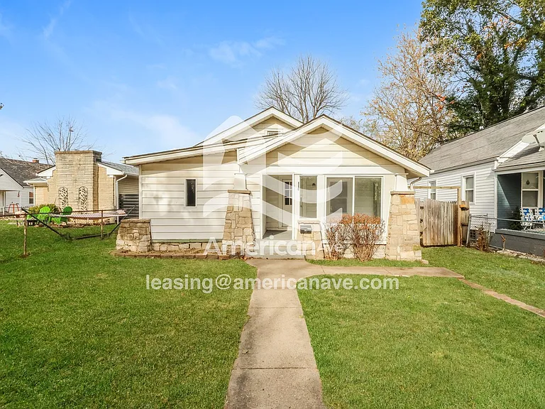 1496274_002_front_view_2.jpg
