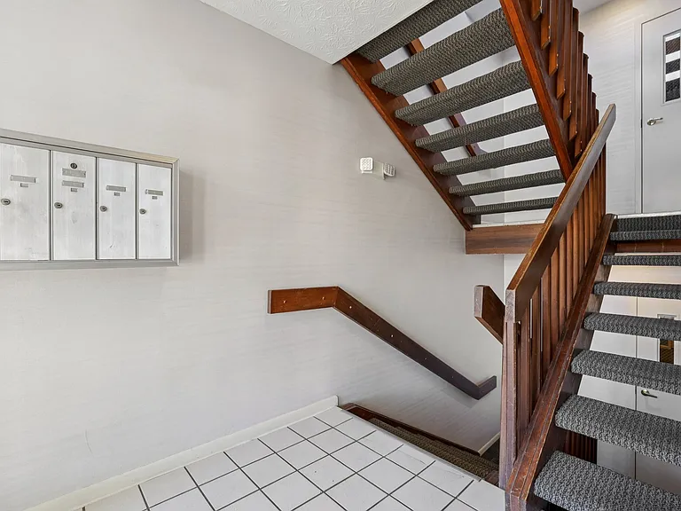 Fox Chase South — Photo 15