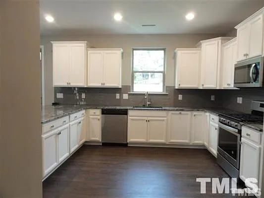 4013 Reunion Creek Pkwy — Photo 8