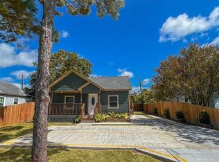 2326 34th Ave N, Texas City, TX 77590