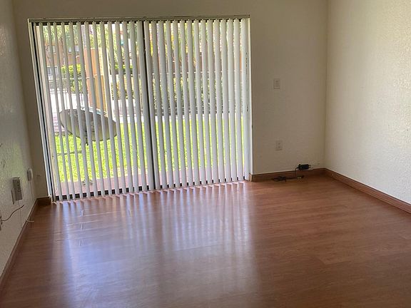 5th image of 7415 SW 152nd Ave #7-103