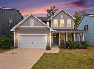 200 Rose Hill Dr, Holly Springs, NC 27540