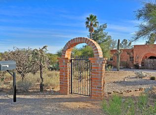 7301 N Westward Look Dr, Tucson, AZ 85704