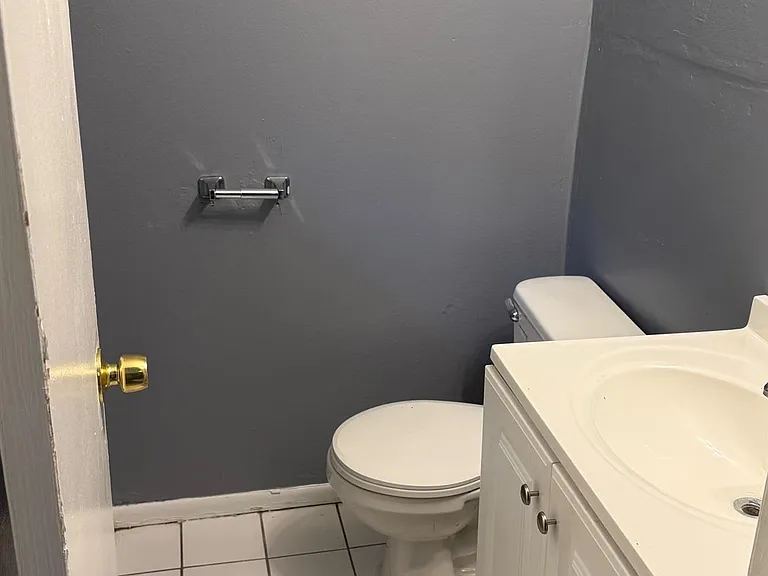 2322 Brock Pl S — Photo 8