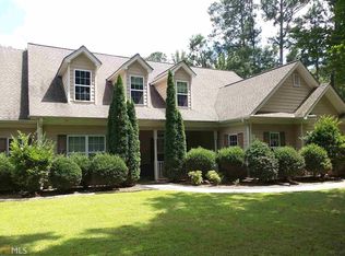 160 Foxford Run, Tyrone, GA 30290