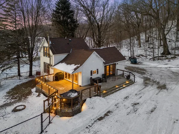 N5746 800th St, Ellsworth, WI 54011