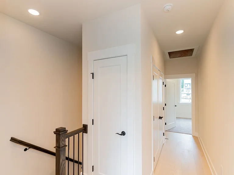 741 N Market St — Photo 16